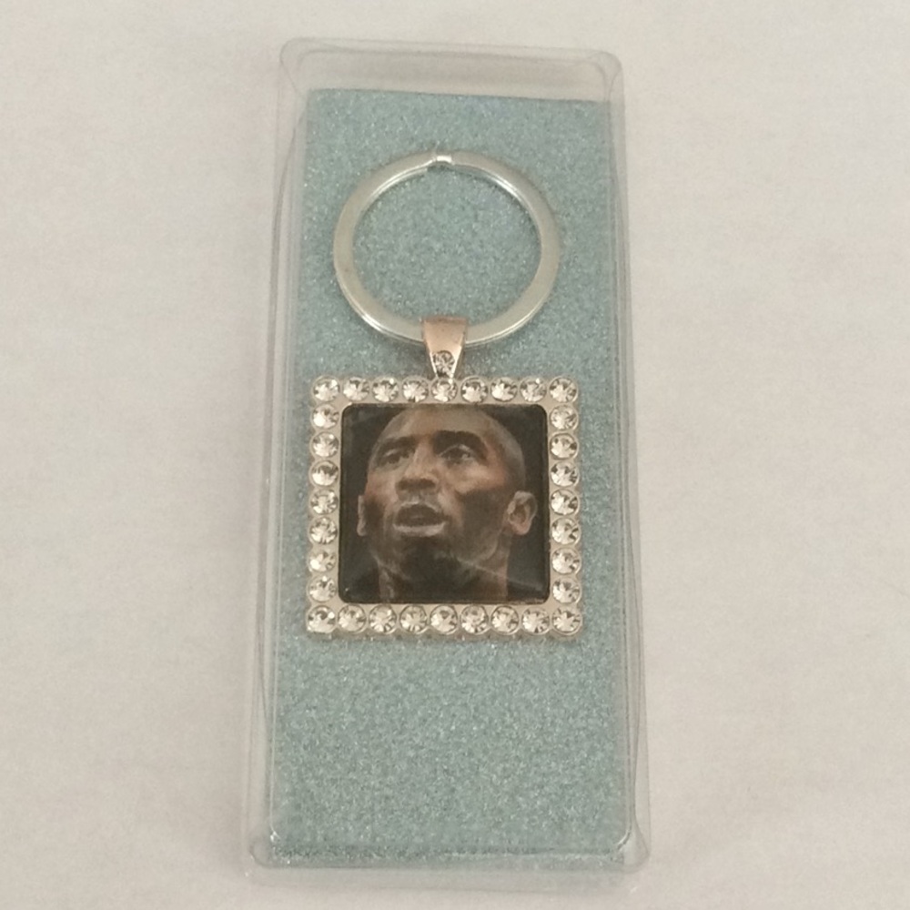 multi color fashion keychain new with out tags 💕